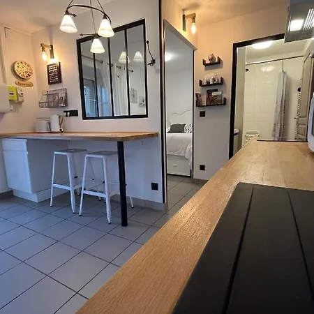 L'atelier De La Dependance