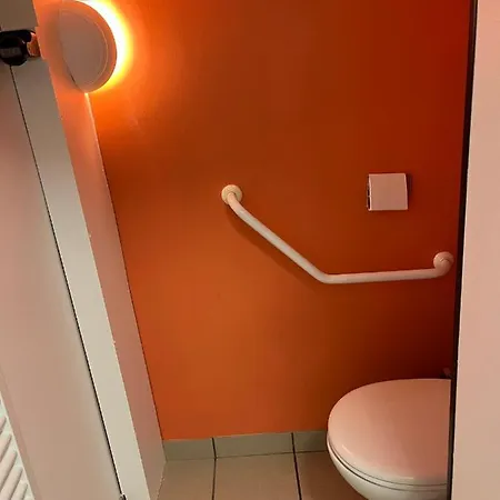 Apartment L'atelier De La Dependance *